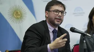 FAdeA: Agost Carreño presentó un pedido de informe "por la situación crítica" de la fábrica