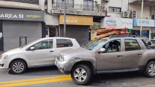 Robo cinematográfico de una camioneta en Floresta: persecución, disparos y detención