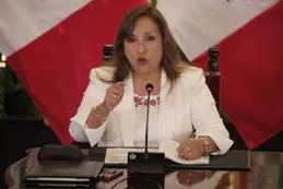 Los empresarios de Perú respaldan a Dina Boluarte pero no la población