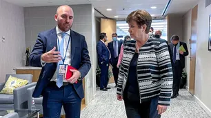 Privados advierten que la meta fiscal con el FMI se cumplió con un maquillaje contable
