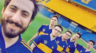 Elías Cisternas es el DT que llegó a Boca para posicionar al club en los eSports