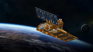 Miles de satélites corren el riesgo de colisionar en el espacio y desatar el caos en la Tierra