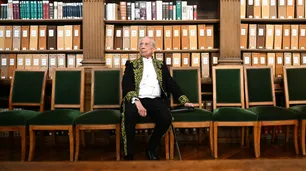 Mario Vargas Llosa se encuentra internado con un pronóstico reservado desde el sábado