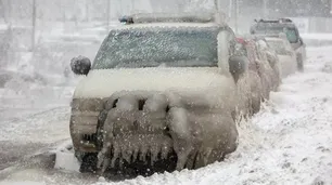 Impactante: ciclón de nieve y lluvia de hielo azotaron el Oriente de Rusia