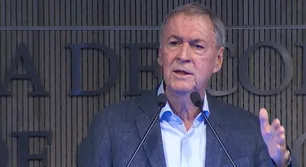 Juan Schiaretti fue por última vez como gobernador a la Bolsa de Comercio: “Estamos para ayudar a Milei”
