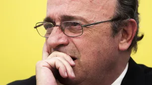 El corazón le dio un susto a Leopoldo Moreau: internación de urgencia y bypass en el Hospital Italiano