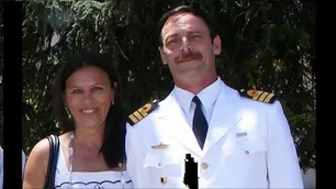 "Estoy muy contento", dijo el marino indemnizado tras ser echado porque su esposa le gritó "¡Larrabure!" a Cristina Kirchner