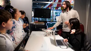 La tecnología y el pensamiento científico dominaron la agenda en la 50° Feria del Libro de Buenos Aires