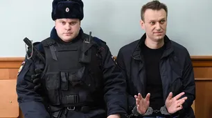 El mensaje 'navideño' de Alexei Navalny, opositor a Putin, desde la cárcel: “Soy su nuevo Papá Noel”