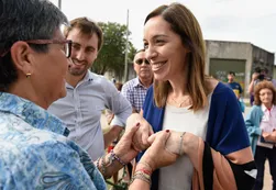Tras el desembarco en La Matanza, Vidal recorrió el conurbano junto a 500 funcionarios