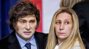 Financial Times y The Wall Street Journal apuntan a Karina Milei por la crisis en el Gobierno