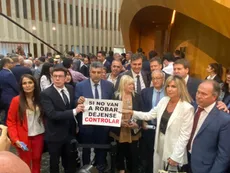 La oposición cuestionó la cantidad de ministerios y alertó por “el partido cordobés” que impulsa Martín Llaryora