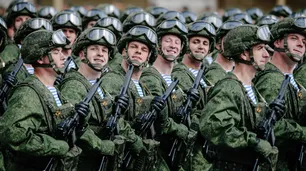 El ejército de Putin se reagrupa para potenciar el enfrentamiento al este de Ucrania