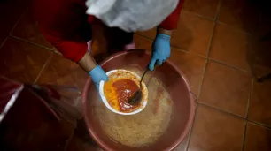 Comedores desbordados y problemas sanitarios: 90 días de cuarentena en las villas porteñas