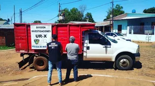 Atropelló a un perro, lo mató, quedó registrado en cámara y lo detuvieron