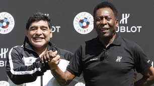 "Era mi ídolo como futbolista" y otras frases de Diego Maradona sobre Pelé