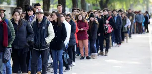 El desempleo mundial llega a su nivel más bajo en 30 años