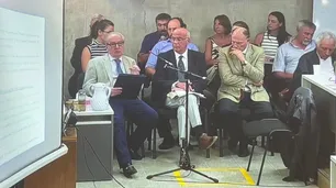 Cuáles son los elementos que destacan peritos médicos para sospechar que hubo ataques externos