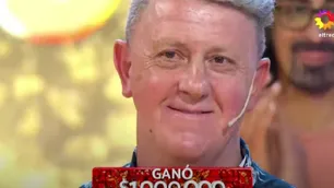 Los 8 Escalones: el canillita Alberto la rompió, se llevó el millón y hasta desafió a Liberman al ping pong