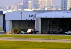 LAN presentó un recurso de amparo para evitar el desalojo de Aeroparque