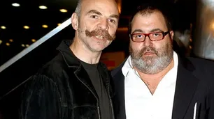 El día que Jorge Lanata le mandó una estatua ecuestre a Martín Caparrós