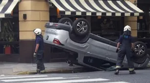 Impactante choque de taxi y camioneta en el barrio porteño de San Cristóbal