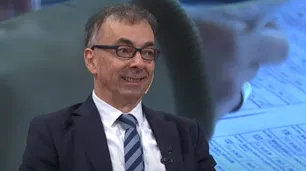 Carlos De Angelis: "Veo muy envejecido al gobierno de Milei"