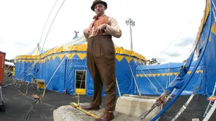 Los clowns contamos epopeyas en espacio y tiempo diminutos