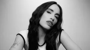 Lali volvió a sorprender a sus fanáticos con el tráiler de su documental “La que le gana al tiempo”: de qué trata y cuándo se estrena