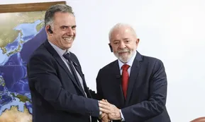 Compacto internacional: el encuentro entre Lula da Silva y Yamandú Orsi, la crisis de combustible en Bolivia y escándalo en Francia