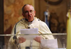 Los dos argentinos con posibilidades de suceder a Benedicto XVI