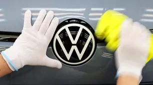 Volkswagen y Honda paran sus producciones en China
