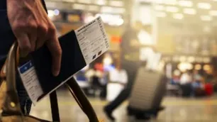 El Gobierno autorizó el ingreso de turistas y empresarios de China sin visa