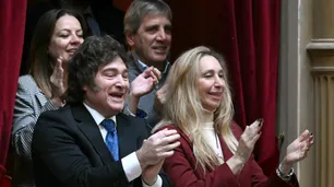 La reina de corazones y la política en "Underland"