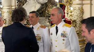 Javier Milei ascendió formalmente a Presti antes de que asuma como ministro de Defensa