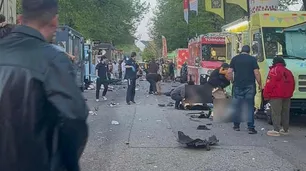 Un auto a toda velocidad atropelló a una multitud en un festival de inmigrantes en Vancouver