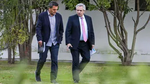 El cruce entre Alberto Fernández y Sergio Massa por el fútbol: chicanas, grito de gol y felicitaciones finales