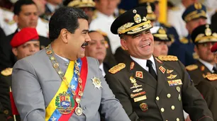 Padrino López, el militar más poderoso que apoya a Maduro