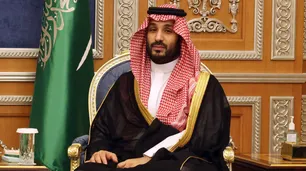 En Washington, el príncipe heredero saudita calificó el asesinato de Khashoggi como "un grave error"