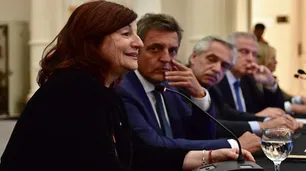El Gobierno ratificó la meta de inflación del 30% para el primer semestre y pidió alinear paritarias