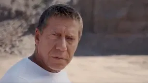 Ricardo Bussi, el candidato a gobernador de Milei, hace campaña "a los tiros"