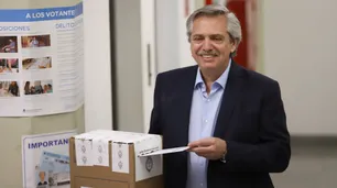 Fernández le contestó a Peña sobre esperar el escrutinio definitivo: "No me parece afortunado"