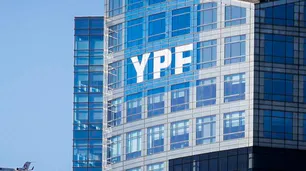 La Justicia de EE UU ordenó a Argentina entregar el 51% de las acciones de YPF a los beneficiarios del fallo