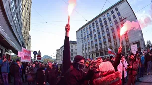 Crece el Covid-19 en Europa: protestas y disturbios contra nuevas restricciones