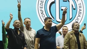 La CGT está reunida por la reforma laboral y amenaza con un paro general