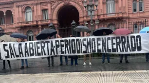"Sala abierta, periodismo encerrado": más de un mes con restricciones a la prensa en la Casa Rosada