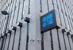 OPEP inició un recorte de producción con el objetivo de apuntalar precios