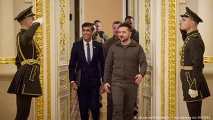 Guerra en Ucrania: Volodímir Zelensky se reunió con Rishi Sunak para pedirle aviones de combate
