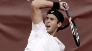 Roland Garros: Tomás Etcheverry se mide con Alexander Zverev