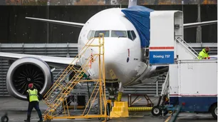 Boeing reduce entregas de aviones 737 por suministros tardíos de motores